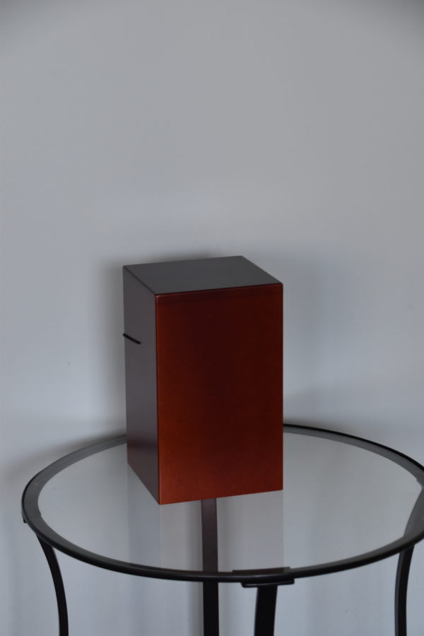 Urn D101