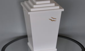 Urn D104W
