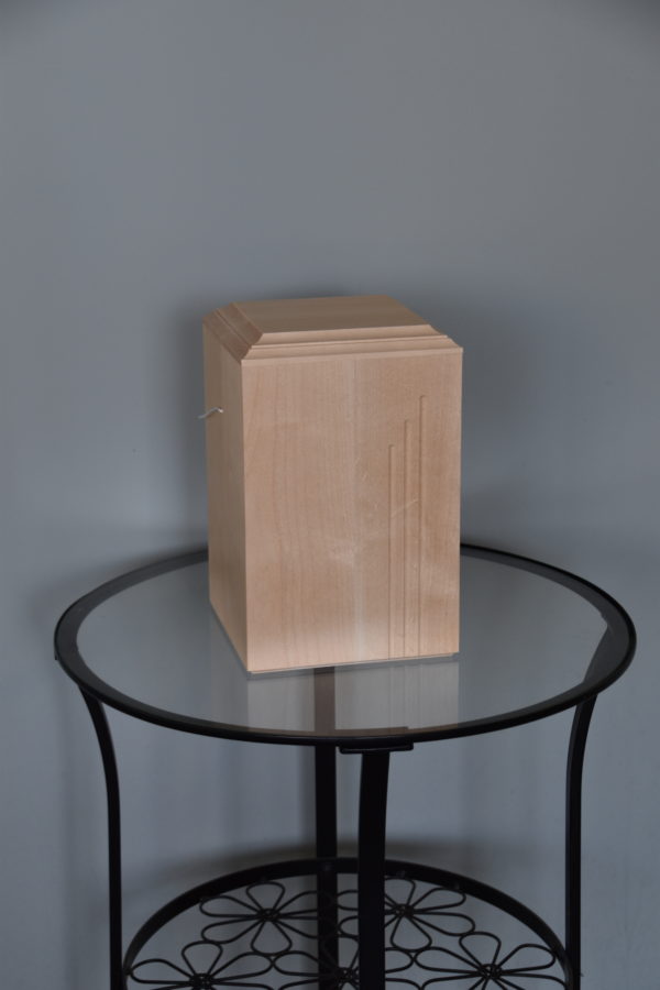 Urn linnuga