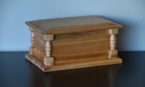 Urn Tamm UK-003